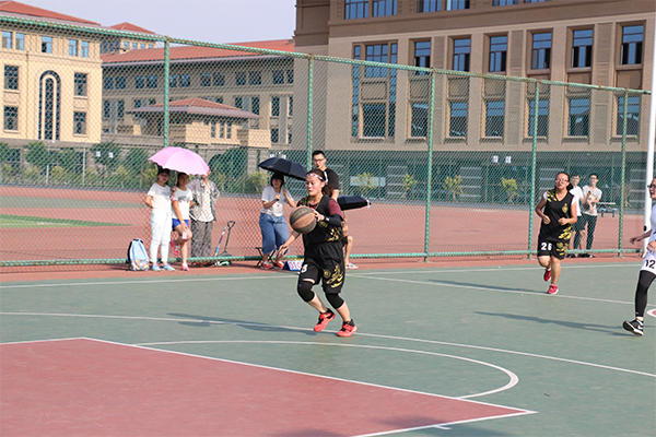 恭贺威尼斯官网2016威尼斯9499登录入口女子篮球赛勇夺桂冠 恭贺威尼斯官网2016威尼斯9499登录入口女子篮球赛勇夺桂冠