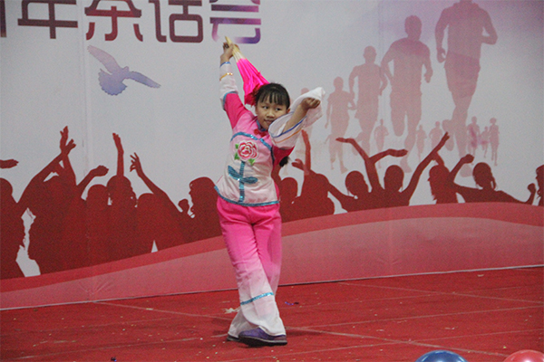 威尼斯官网举行教职工迎新年茶话会 威尼斯官网举行教职工迎新年茶话会