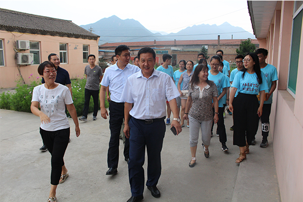 校党委副书记刘润祥一行慰问威尼斯官网赴五台县实践队伍