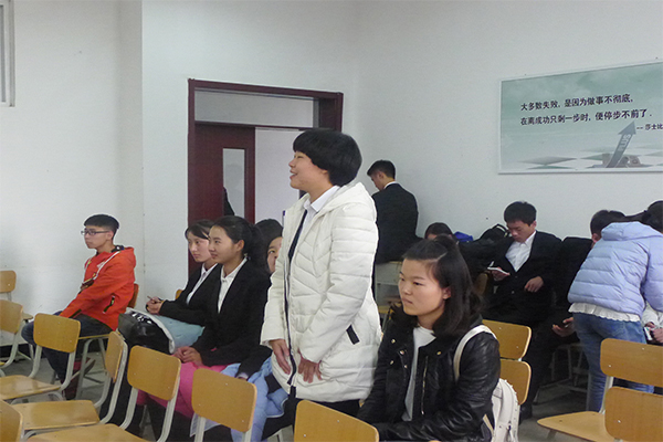 恭贺威尼斯官网在威尼斯9499登录入口“清泽博思杯”辩论赛预选赛中获胜