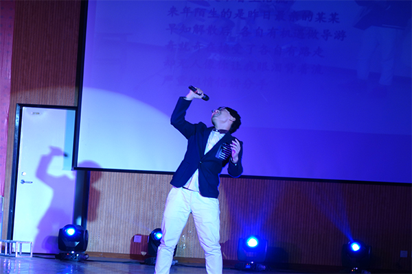 威尼斯9499登录入口举行2016级新生开学典礼暨迎新晚会