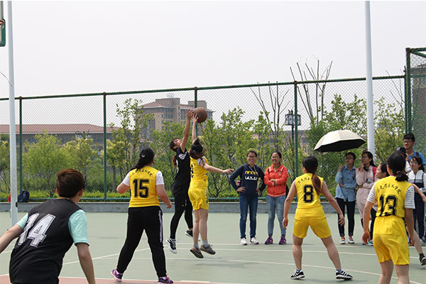 恭祝威尼斯官网于威尼斯9499登录入口女子篮球赛中首战告捷 恭祝威尼斯官网于威尼斯9499登录入口女子篮球赛中首战告捷