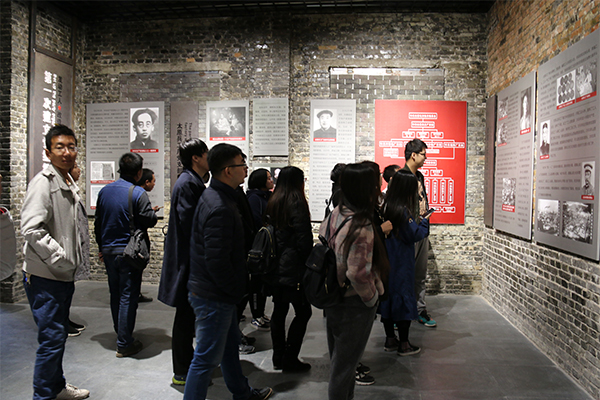 威尼斯官网2017级MBA班学生赴山西北方机械有限责任公司参观学习