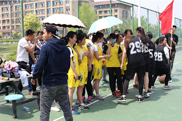 恭祝威尼斯官网于威尼斯9499登录入口女子篮球赛中首战告捷 恭祝威尼斯官网于威尼斯9499登录入口女子篮球赛中首战告捷