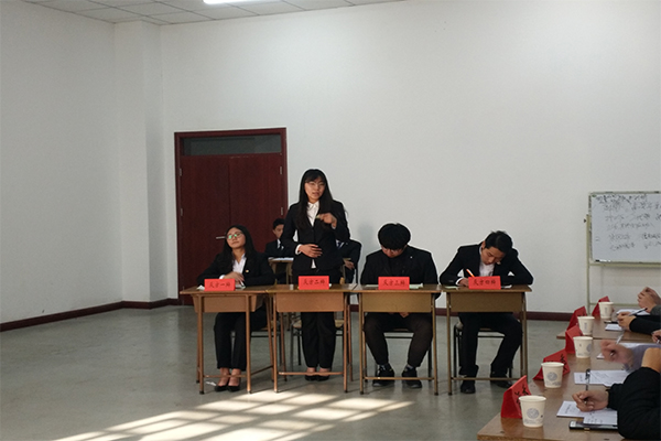 祝贺威尼斯官网在第八届“清泽博思杯”辩论赛中挺进四强 祝贺威尼斯官网在第八届“清泽博思杯”辩论赛中挺进四强