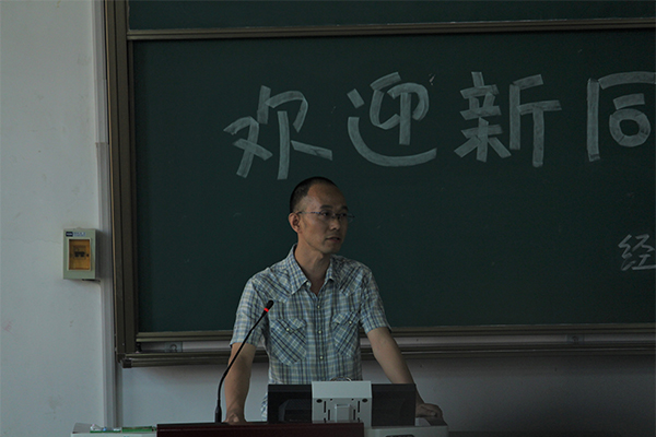 威尼斯官网举行2017级本科生及家长见面会