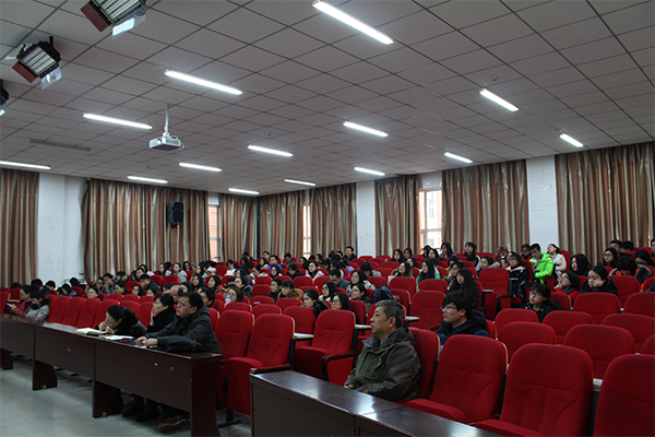 台湾中山大学李建强教授莅临我校作学术讲座 台湾中山大学李建强教授莅临我校作学术讲座