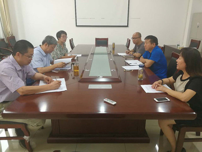 威尼斯官网传达学校暑期工作务虚会精神