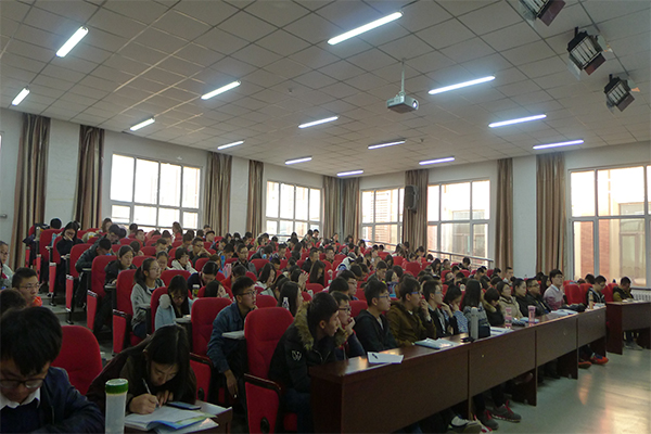 威尼斯官网2016年入党积极分子培训课第四讲圆满结束 威尼斯官网2016年入党积极分子培训课第四讲圆满结束