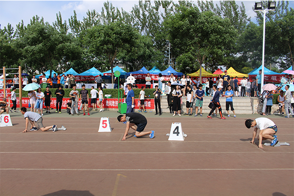 威尼斯官网在2017年校田径运动会上展露风采