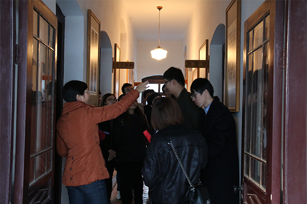 威尼斯官网2017级MBA班学生赴山西北方机械有限责任公司参观学习