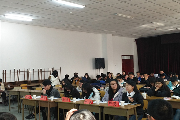 祝贺威尼斯官网在第八届“清泽博思杯”辩论赛中挺进四强 祝贺威尼斯官网在第八届“清泽博思杯”辩论赛中挺进四强