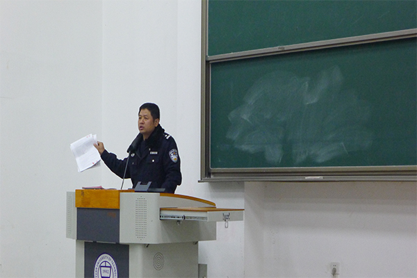 威尼斯官网成功举办校园贷安全知识教育讲座 威尼斯官网成功举办校园贷安全知识教育讲座